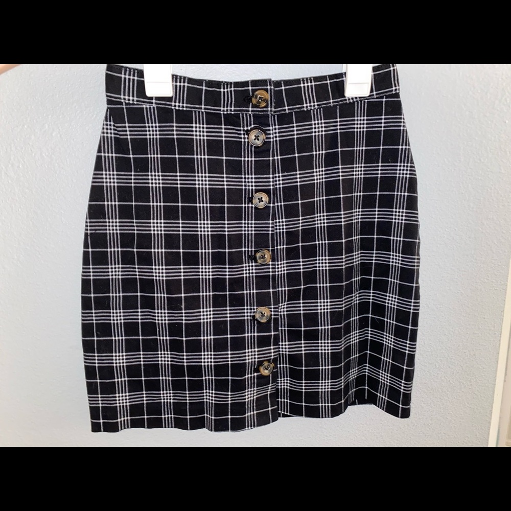 Plaid skirt!